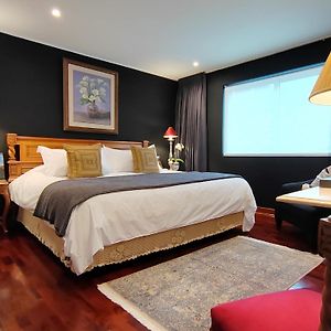 Suite King